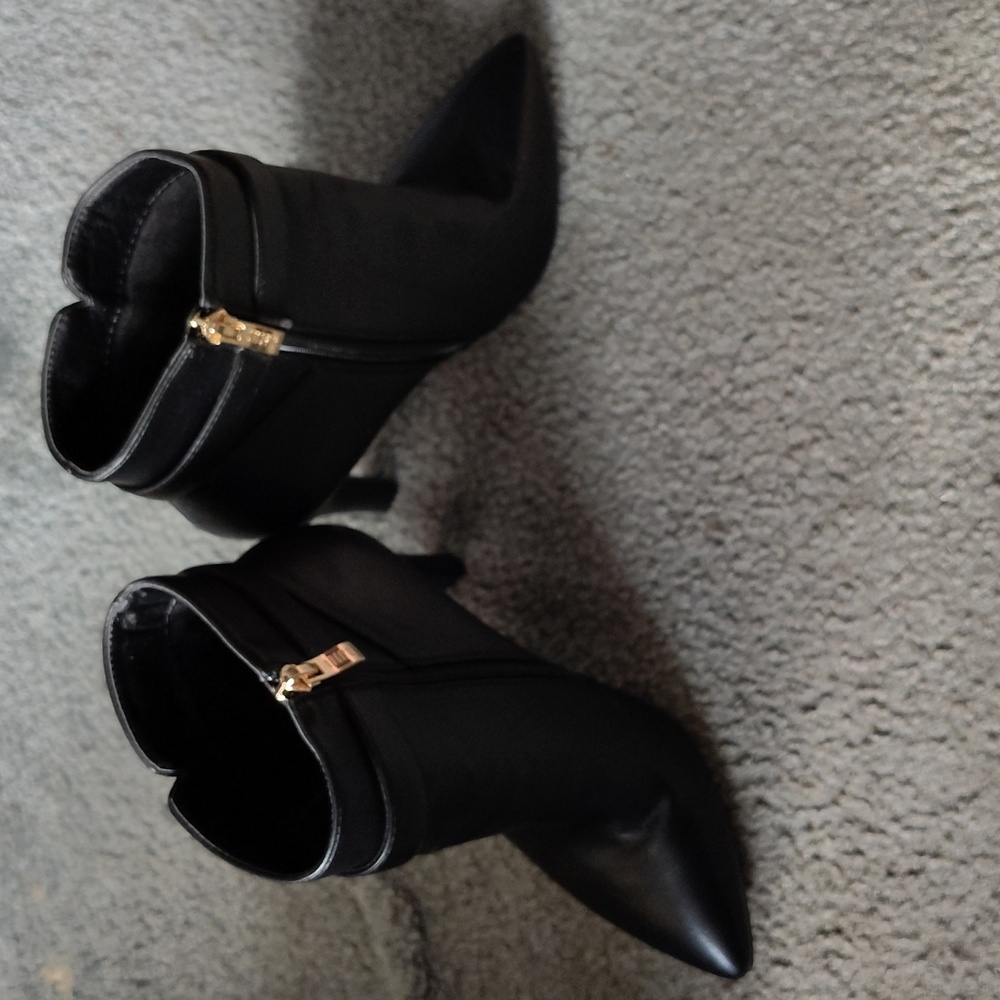 Women's boots
